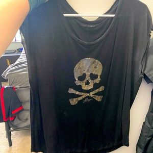 Betsy Johnson Golden skull shirt